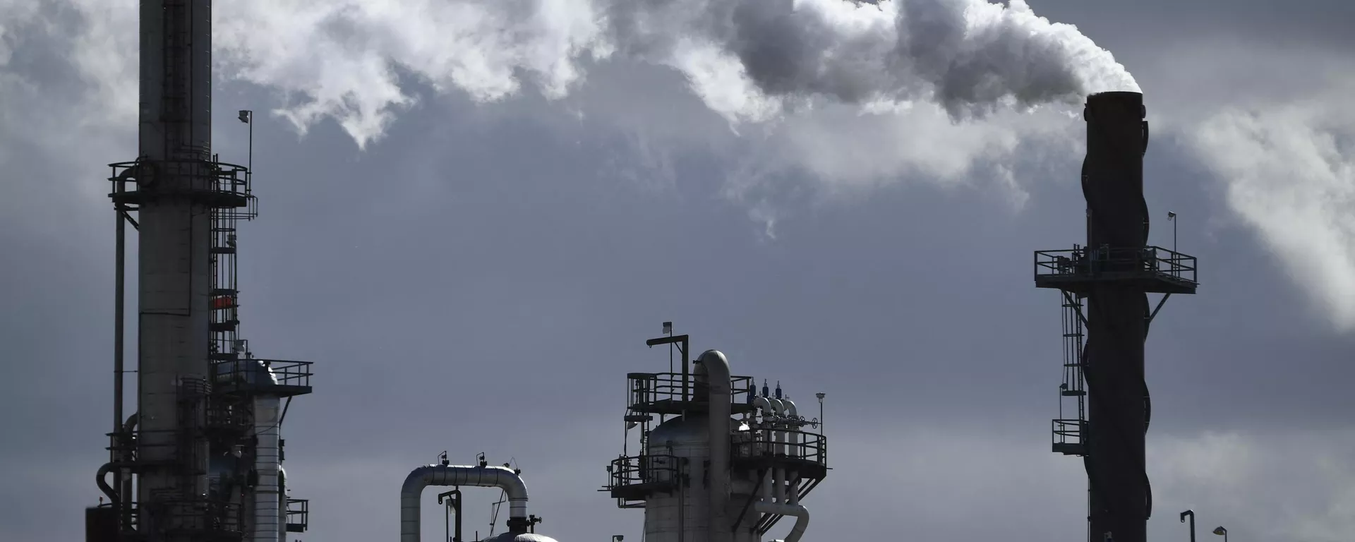 La refinería de petróleo de Marathon Petroleum Corp, en El Paso, Texas - Sputnik Mundo, 1920, 11.04.2024