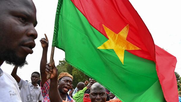 Bandera de Burkina Faso - Sputnik Mundo
