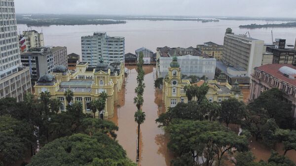 Inundación ocasionada por las lluvias en Rio Grande do Sul - Sputnik Mundo