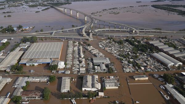 Inundaciones en la ciudad de Porto Alegre, Brasil - Sputnik Mundo