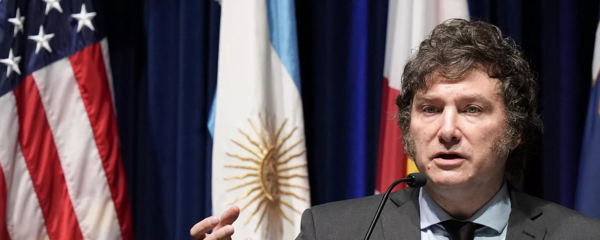 El presidente argentino, Javier Milei, durante un evento en la Universidad Internacional de Florida, EEUU, en abril de 2024 - Sputnik Mundo, 1920, 28.05.2024