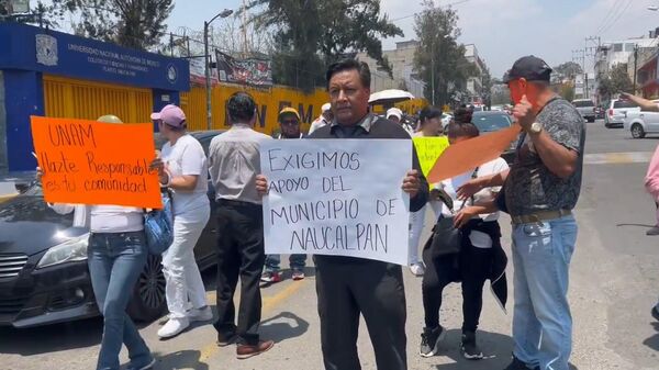Madres y padres de estudiantes de la UNAM exigen justicia tras muerte de un alumno  - Sputnik Mundo