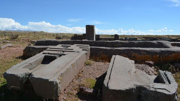 El centro ceremonial de Tiwanaku: Las ruinas de un imperio que conserva sus enseñanzas - Sputnik Mundo