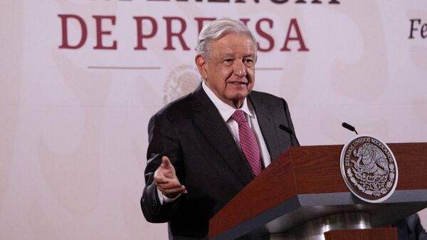 Andrés Manuel López Obrador, presidente de México, durante su conferencia matutina, el 3 de junio de 2024 - Sputnik Mundo