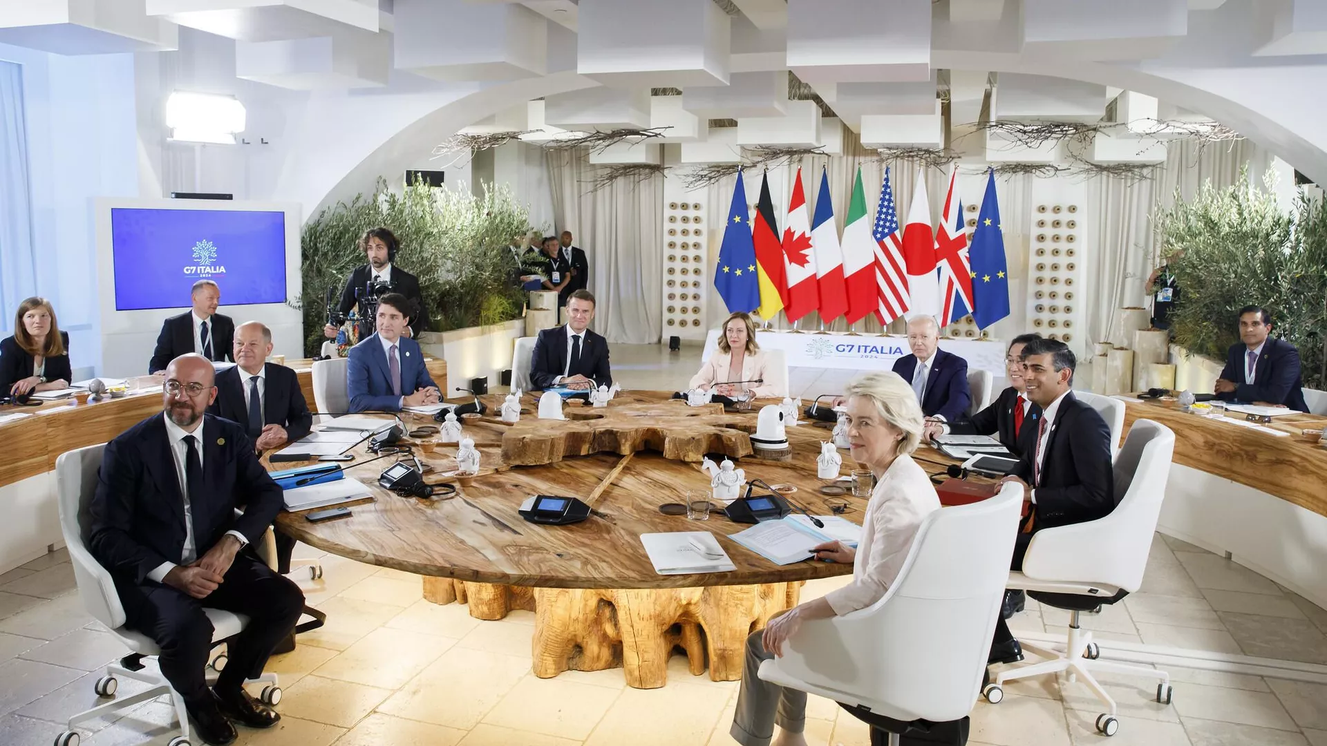 Líderes del G7 en la cumbre en Italia.  - Sputnik Mundo, 1920, 16.06.2024