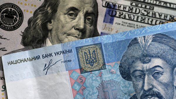 Billetes y monedas de EEUU y Ucrania - Sputnik Mundo