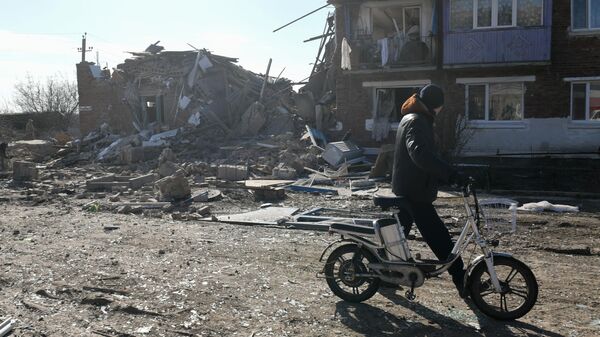 Las consecuencias del bombardeo ucraniano en la región de Donetsk - Sputnik Mundo