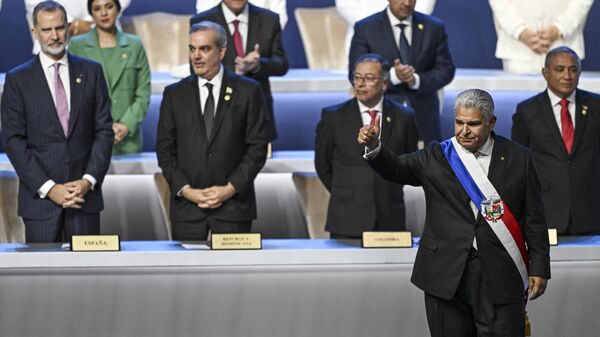 José Raúl Mulino jura como presidente de Panamá para período 2024-2029 - Sputnik Mundo