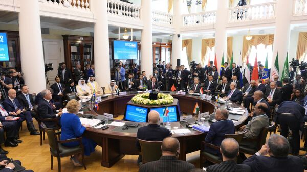 El X Foro Parlamentario de los BRICS se inicia en la ciudad rusa de San Petersburgo  - Sputnik Mundo