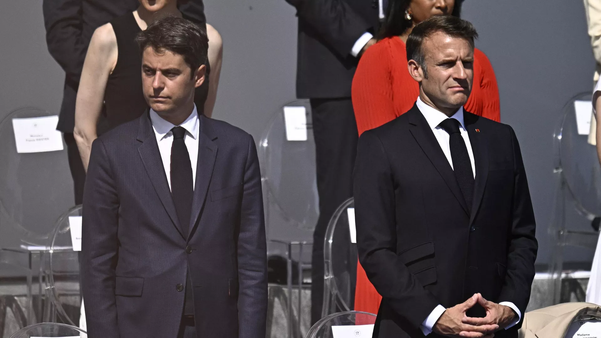 El exprimer ministro francés Gabriel Attal junto al presidente de Francia, Emmanuel Macron - Sputnik Mundo, 1920, 16.07.2024