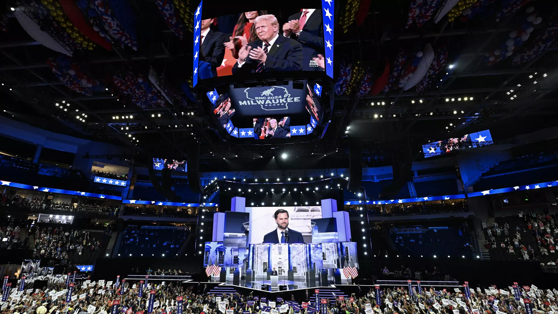 El candidato a vicepresidente por el Partido Republicano, J.D. Vance, durante la Convención Nacional Republicana en Milwaukee - Sputnik Mundo, 1920, 18.07.2024