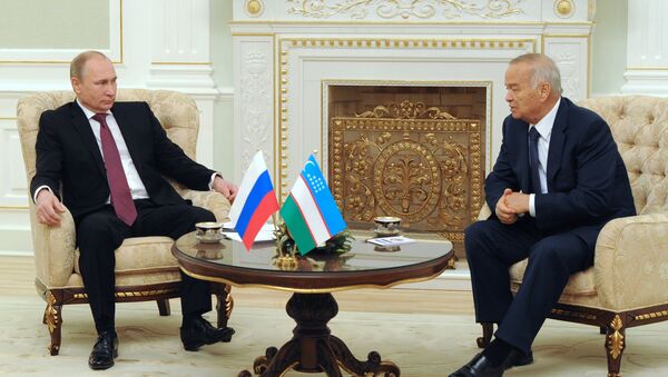 Presidente de Rusia, Vladímir Putin y presidente de Uzbekistán, Islam Karímov - Sputnik Mundo