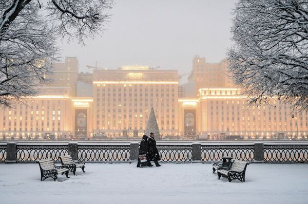 Moscú bajo un manto de nieve - Sputnik Mundo