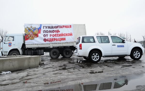 Noveno convoy humanitario ruso para Donbás - Sputnik Mundo