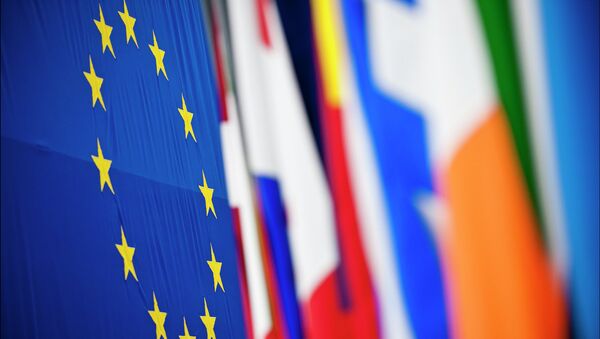 Banderas de los países miembros de la UE - Sputnik Mundo