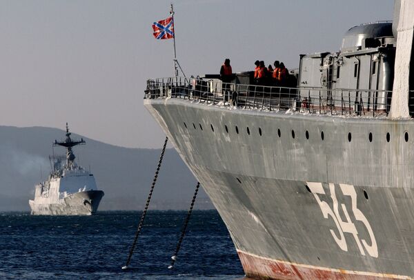 Acogida de un destructor de la República de Corea en el puerto de Vladivostok - Sputnik Mundo