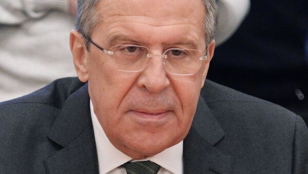 Serguéi Lavrov, ministro de Exteriores de Rusia, en el encuentro con Saeb Erekat en Moscú - Sputnik Mundo
