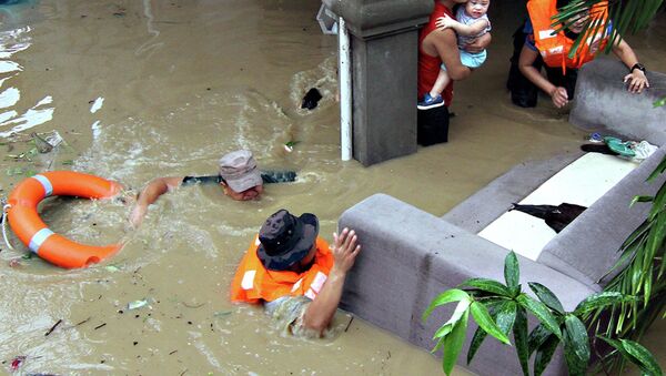 Se eleva a 53 el número de muertos por tormenta tropical en  Filipinas - Sputnik Mundo
