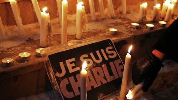 Homenaje a las víctimas del ataque contra el semanario Charlie Hebdo - Sputnik Mundo