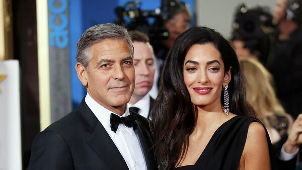 George y Amal Clooney - Sputnik Mundo