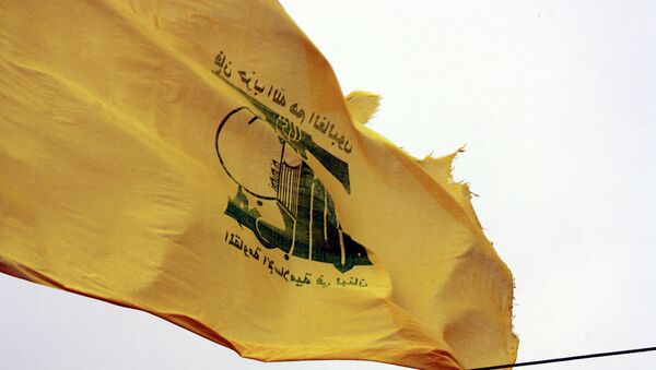 Bandera del grupo chií Hezbolá - Sputnik Mundo