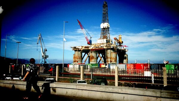 Extracción de petróleo en las Islas Canarias - Sputnik Mundo