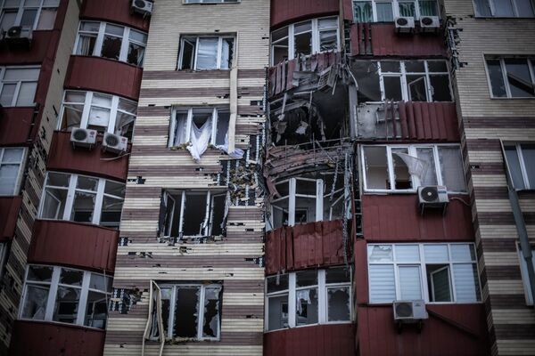 Donetsk: “Jamás habíamos vivido bombardeos tan graves” - Sputnik Mundo