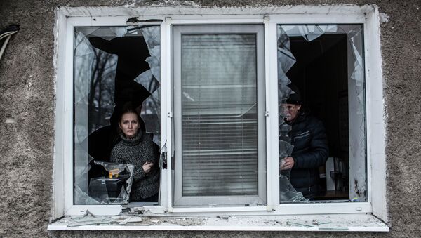 Las infracciones de la tregua en Donbás se cobran la vida de 237 militares y 148 civiles - Sputnik Mundo
