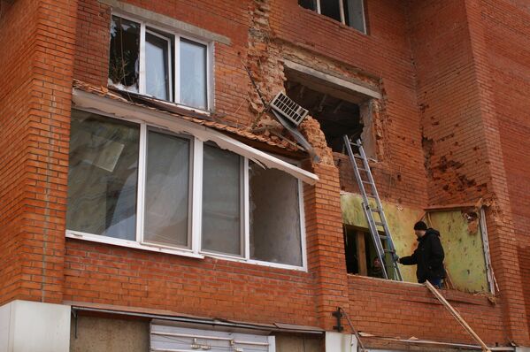 Donetsk: “Jamás habíamos vivido bombardeos tan graves” - Sputnik Mundo