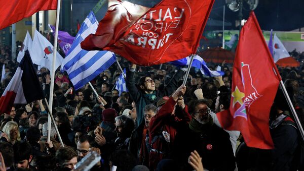 Partidarios de la coalición de izquierda radical Syriza - Sputnik Mundo