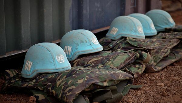 Uniforme de los cascos azules de ONU en Malí - Sputnik Mundo