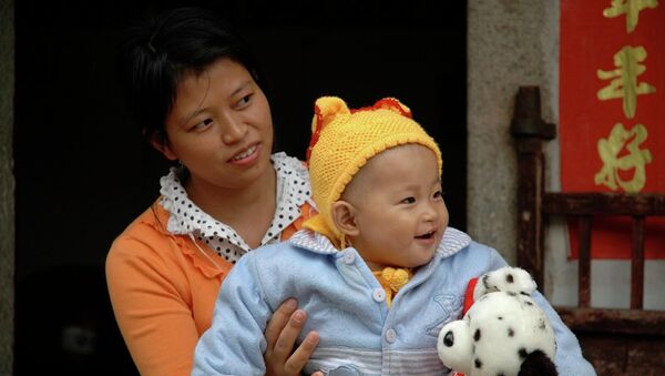 Las autoridades de Shanghái animan a tener un segundo hijo por la falta de entusiasmo - Sputnik Mundo