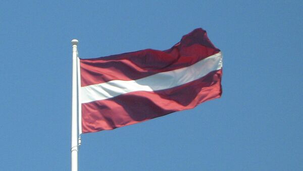 Bandera de Letonia - Sputnik Mundo