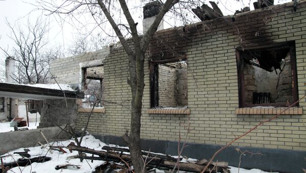 Las milicias denuncian 70 bombardeos sobre la ciudad de Donetsk - Sputnik Mundo