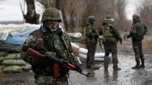 Soldados ucranianos en la región de Donetsk - Sputnik Mundo