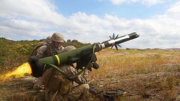 Los misiles antitanque FGM-148 Javelin - Sputnik Mundo