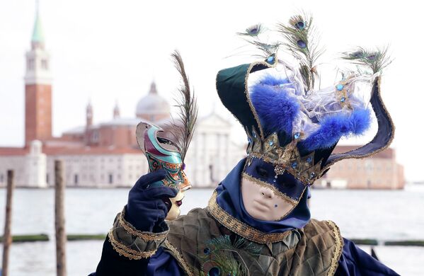 El encanto del Carnaval de Venecia - Sputnik Mundo
