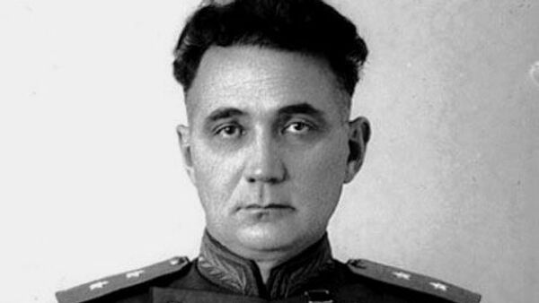 Khadzhi Umar Mamsúrov, participante en la Guerra Civil española - Sputnik Mundo