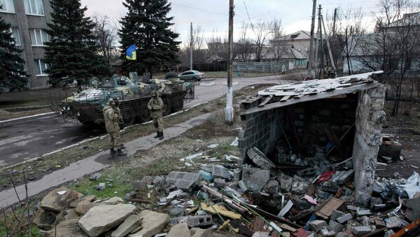 According to media reports, Ukrainian forces violated the ceasefire no less than five times. Three local residents were reportedly killed as a car was blown up near the small town south of Donetsk. - Sputnik Mundo