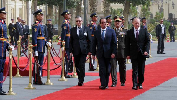 Presidente de Egipto, Abdelfatah al Sisi (izda.) y presidente de Rusia, Vladímir Putin - Sputnik Mundo