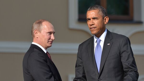 Президент России Владимир Путин встречает президент США Барака Обаму на саммите G20 - Sputnik Mundo