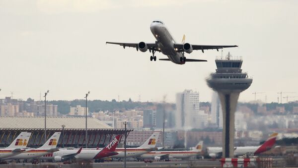 Aeropuerto Adolfo Suarez Barajas de Madrid - Sputnik Mundo