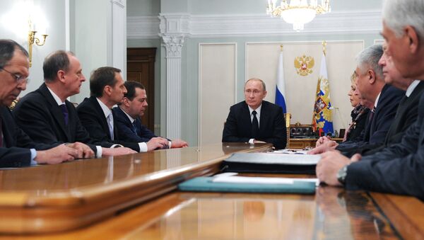 El presidente de Rusia, Vladímir Putin, en la reunión del Consejo nacional de Seguridad (archivo) - Sputnik Mundo