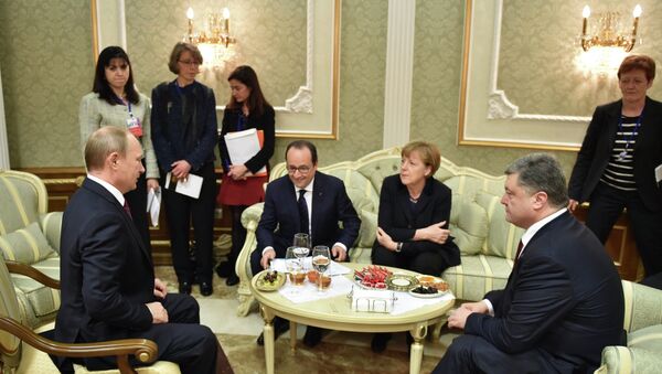 Cumbre en Minsk sobre Ucrania - Sputnik Mundo