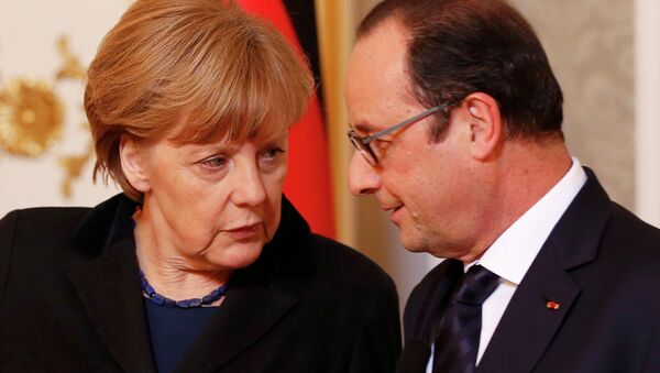 Сanciller de Alemania, Angela Merkel y presidente de Francia, François Hollande - Sputnik Mundo
