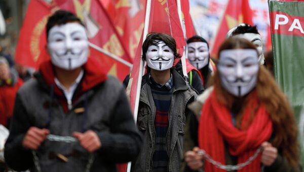 Manifestantes en Estambul, Turquía - Sputnik Mundo