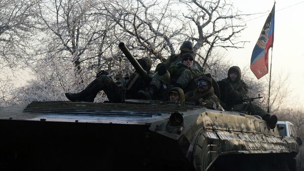 Milicianos de la República Popular de Donetsk - Sputnik Mundo