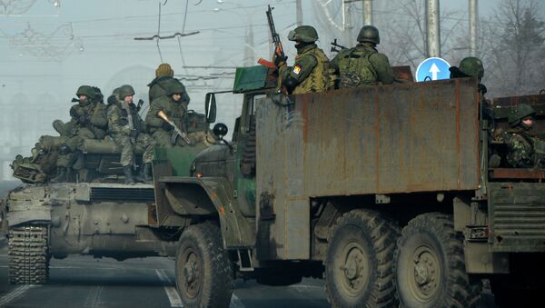 Milicias en el este de Ucrania - Sputnik Mundo
