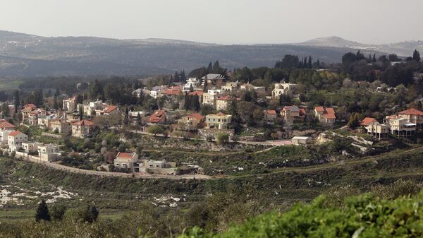 A picture shows a partial view of the Israeli settlement of Qadumim (Kedumim), near the Palestinian town of Nablus, in the Israeli-occupied West Bank, on February 9, 2015 - Sputnik Mundo