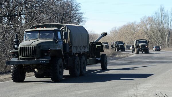 Retirada de armamento pesado de Donetsk - Sputnik Mundo